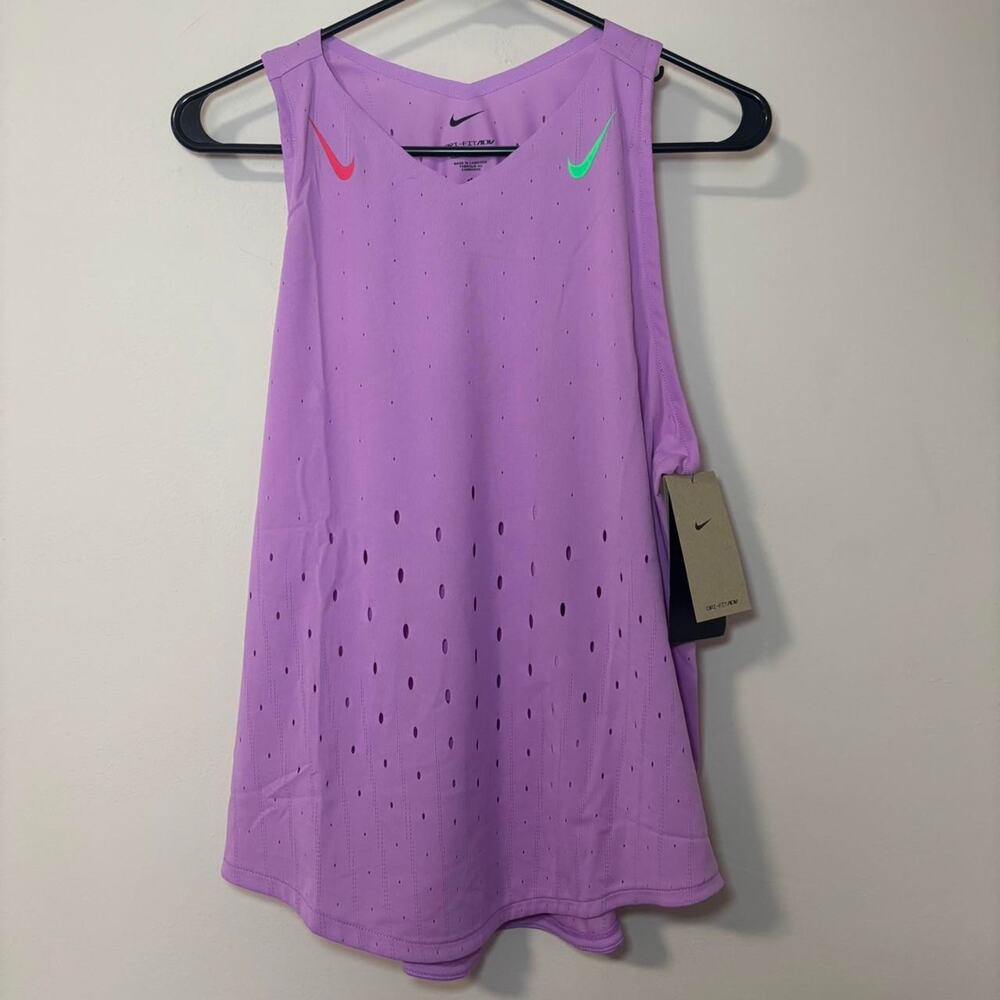 Nike aeroswift purple tank with